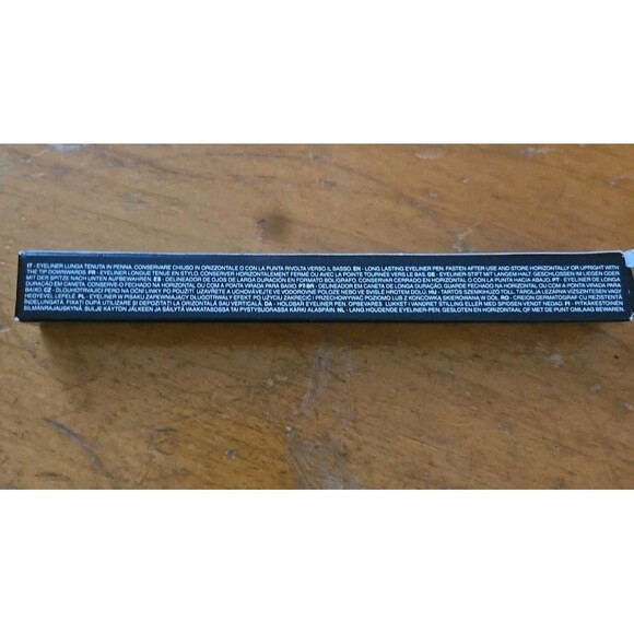 Kiko Ultimate Pen Eyeliner - 01 Black Lasting Hold Soft Flexible Tip Eye Contour - Picture 3 of 8